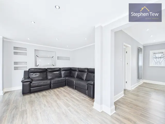 Common Edge Road, Blackpool, FY4, photo 3