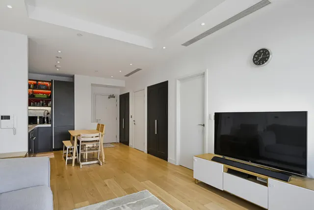 Corson House, London City Island, E14, photo 3