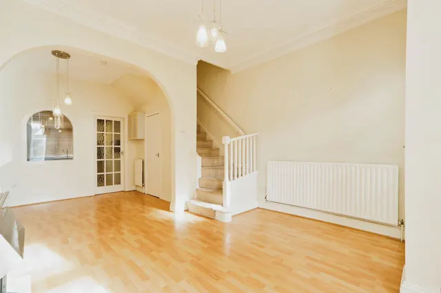 Alexandra Road, Shipley, BD18, photo 3