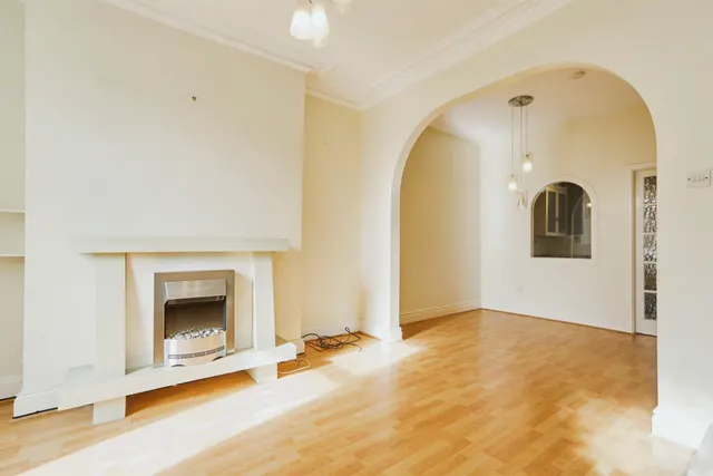 Alexandra Road, Shipley, BD18, photo 2