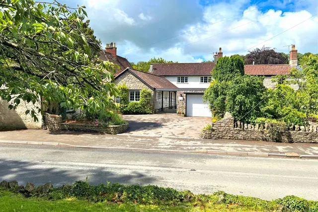 Stowell Hill Road, Tytherington, photo 1