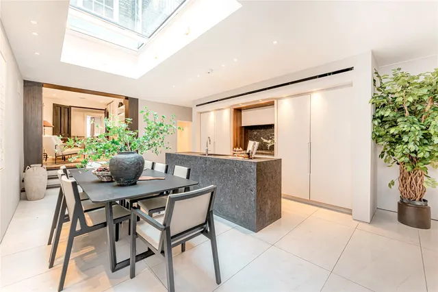 Deanery Street, Mayfair, W1K, photo 3