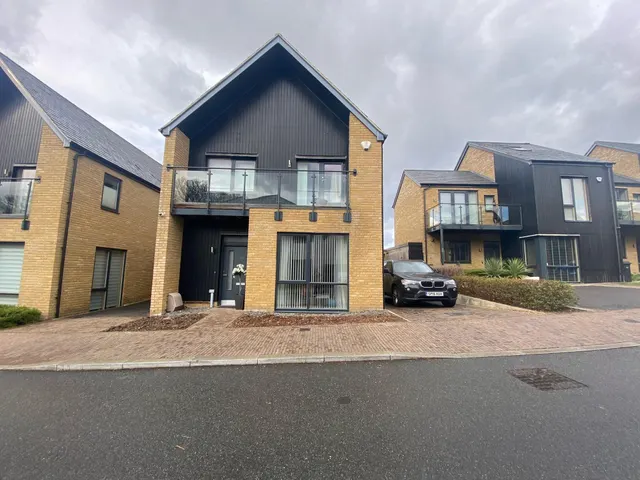 Sparrowhawk Way, Newhall, CM17, photo 1