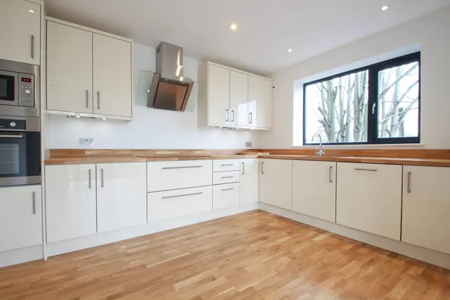Darwin Road, Welling, photo 1