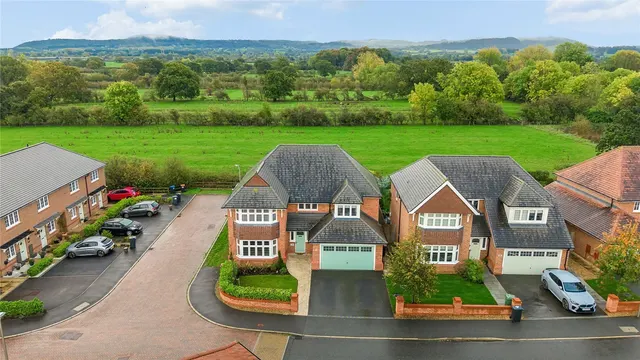 Shire Way, Tattenhall, CH3, photo 2