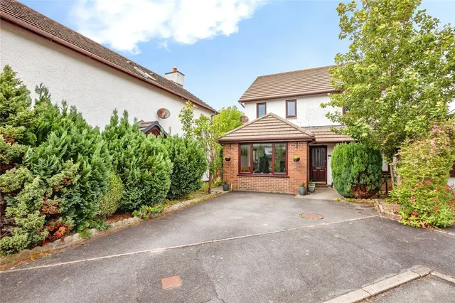 Bow Street, SY24, photo 2