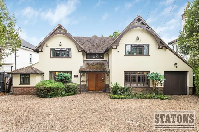 Photo 2 — Waggon Road, Hadley Wood, EN4 0HL