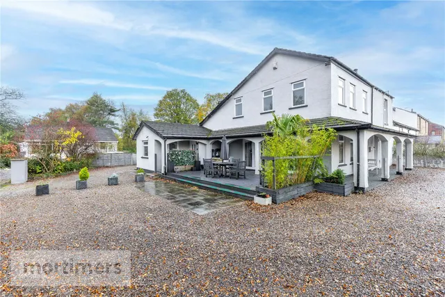 Lovely Hall Lane, Salesbury, BB1, photo 1