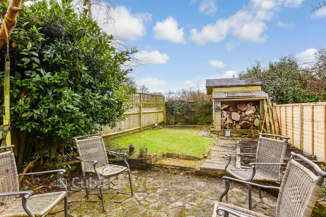 Church Place, Pulborough, RH20, photo 2