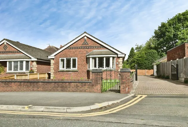 Mill Lane, Hazel Grove, Stockport, Greater Manchester, SK7, photo 1