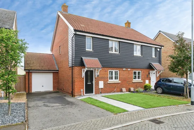 Mace Road, Mildenhall, Bury St. Edmunds, Suffolk, IP28, photo 1