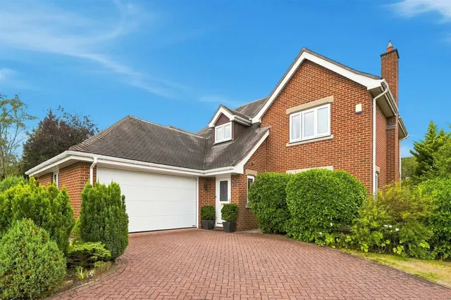 Lindrick Close, Tytherington, photo 1