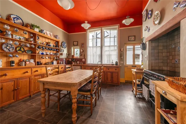 Ockley Road, Beare Green, RH5, photo 3