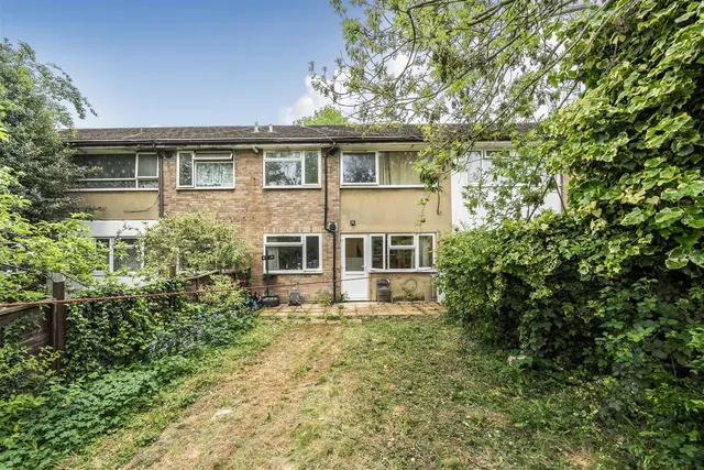 Carlton Avenue East, Wembley, photo 3