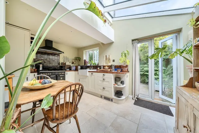 The Street, Hawkinge, CT18, photo 2