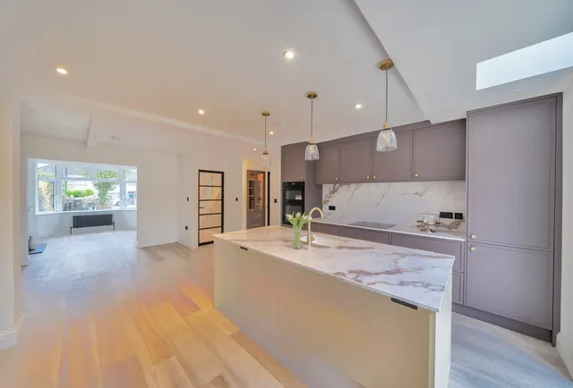 Wellsway, Bath, BA2 2TZ, photo 1