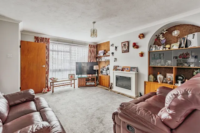 Photo 2 — Jasmine Close, Redhill