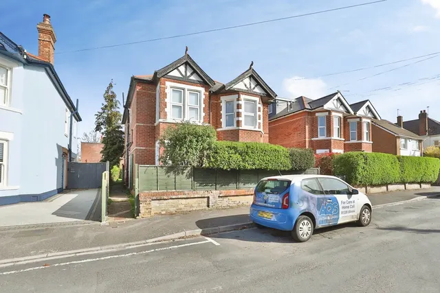 Richmond Wood Road, Queens Park, BH8, photo 2