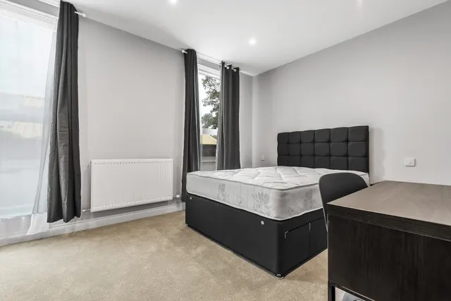 Photo 3 — Woodgrange Road, Forest Gate, London, E7