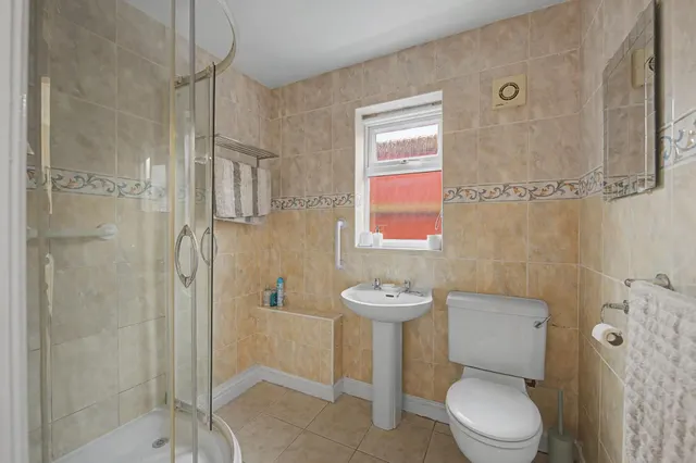 Winston Drive, Skegness, PE25, photo 3