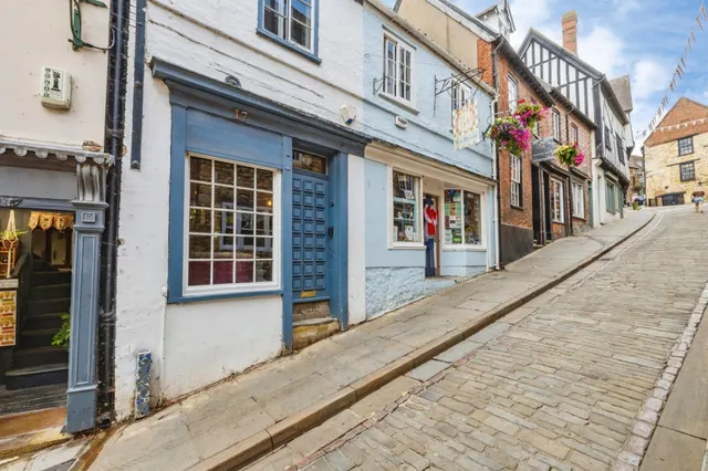 Steep Hill, Lincoln, photo 1