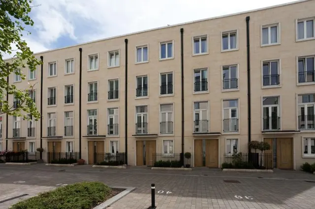 3 bedroom house, Percy Terrace, Bath, BA2