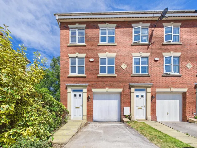 Herons Wharf, Appley Bridge, WN6, photo 1