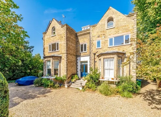 Hampton Road, Twickenham, TW2, photo 1
