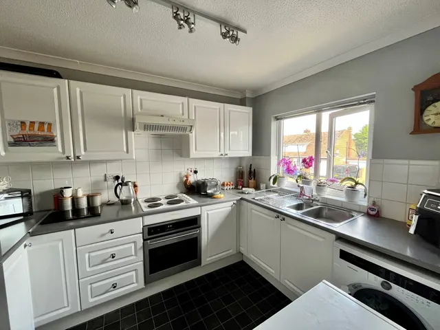 Rectory Road, Rochford, SS4, photo 3