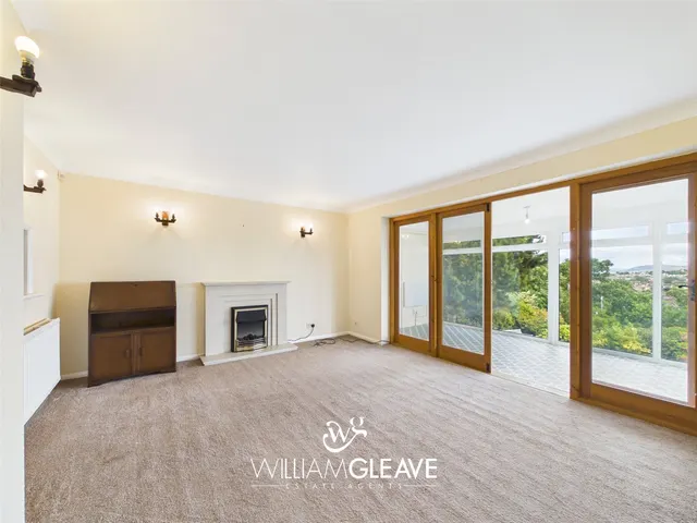 Ormeside, Penrhynside, LL30, photo 2