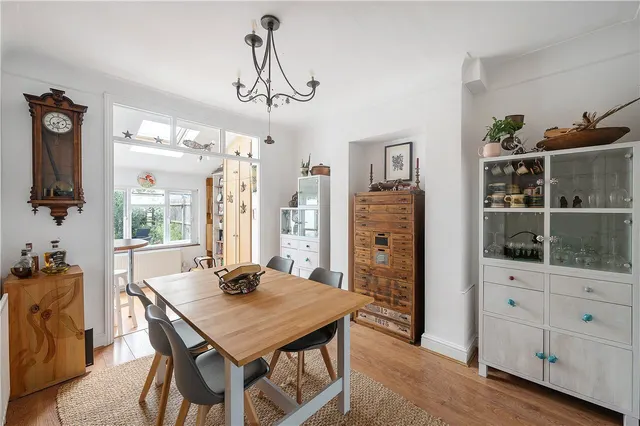 Photo 3 — Stanhope Grove, Beckenham, BR3