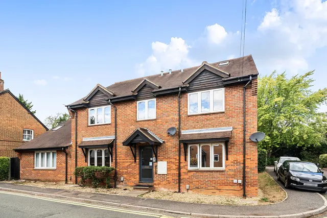 Solesbridge Lane, Chorleywood, WD3, photo 1