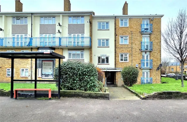 St. Andrew's Road, Walthamstow, E17, photo 1