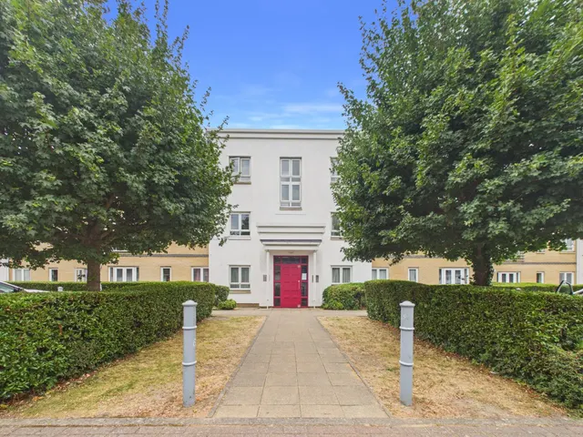 Langley, Berkshire, photo 1