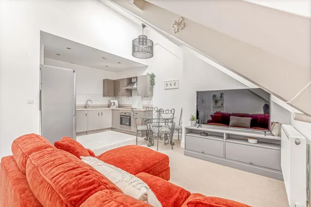Wheatsheaf Court, Leicester, LE2, photo 3