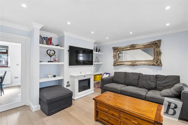 Walton Road, Romford, RM5, photo 2