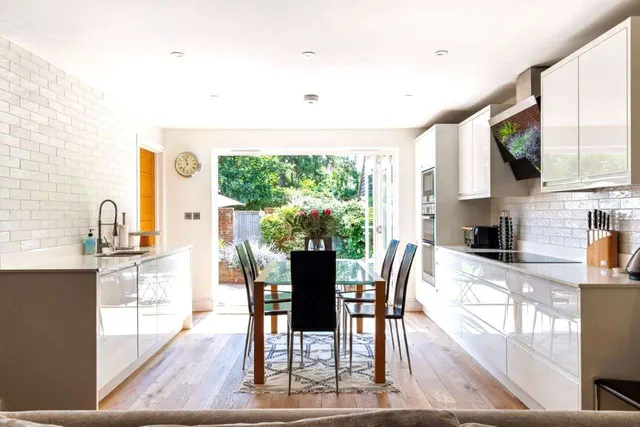 Cromwell Gardens, Marlow, SL7, photo 2