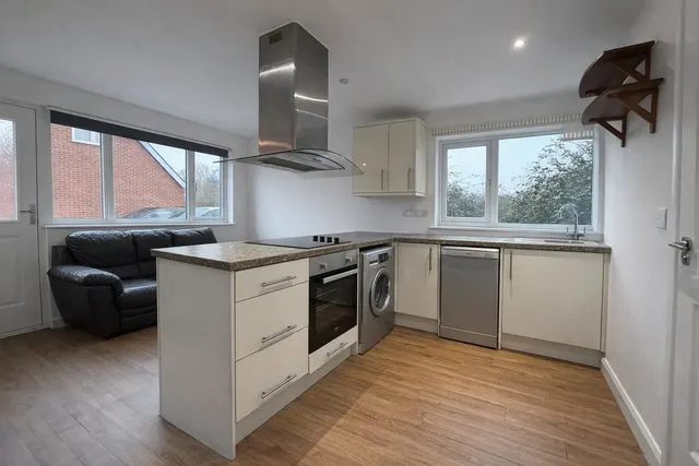Photo 3 — Swan Close Garage, Colchester, CO4 3BL