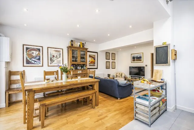 Hitherfield Road, Streatham, London, SW16, photo 1