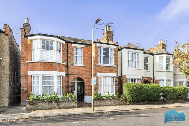 Leslie Road, London, N2, photo 1