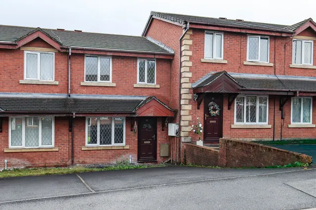 Margroy Close, Rochdale, OL12, photo 1