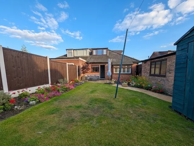 Begley Close, Romiley, SK6, photo 2