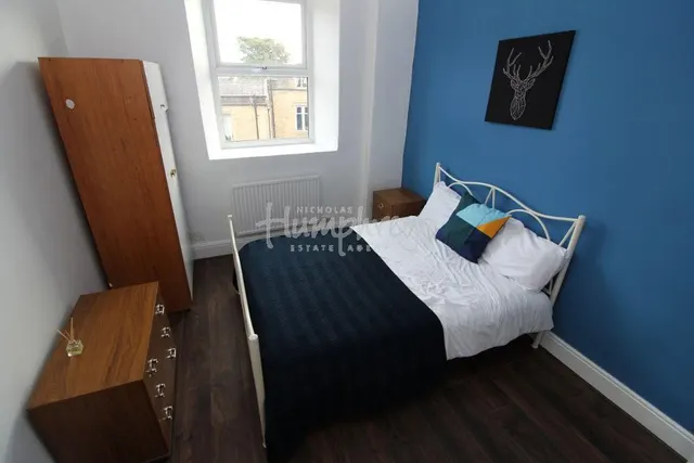 Watson Road, S10, photo 3
