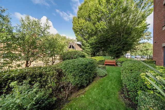 King Edward Street, Ashbourne, DE6, photo 2