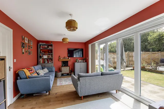 Ringden Avenue, Paddock Wood, photo 2