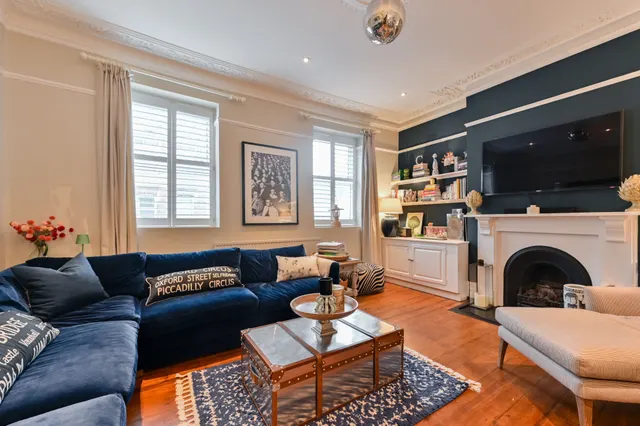 300a Battersea Park Road, London, photo 1