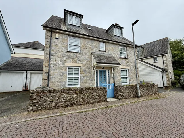 Pintail Avenue, Hayle, TR27, photo 1