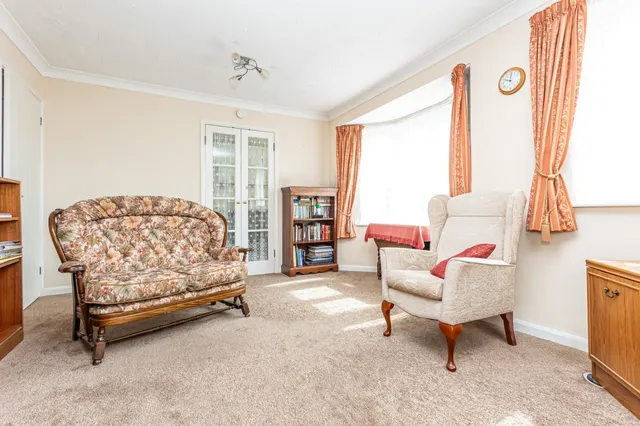 Albion Road, Birchington, CT7, photo 3