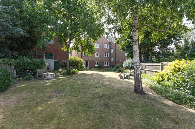 Albion Road, Birchington, CT7, photo 1