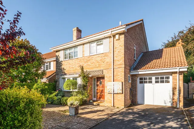 Worcester Place, Lymington, SO41, photo 1